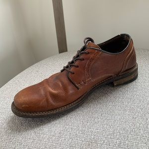 Men’s dress shoe